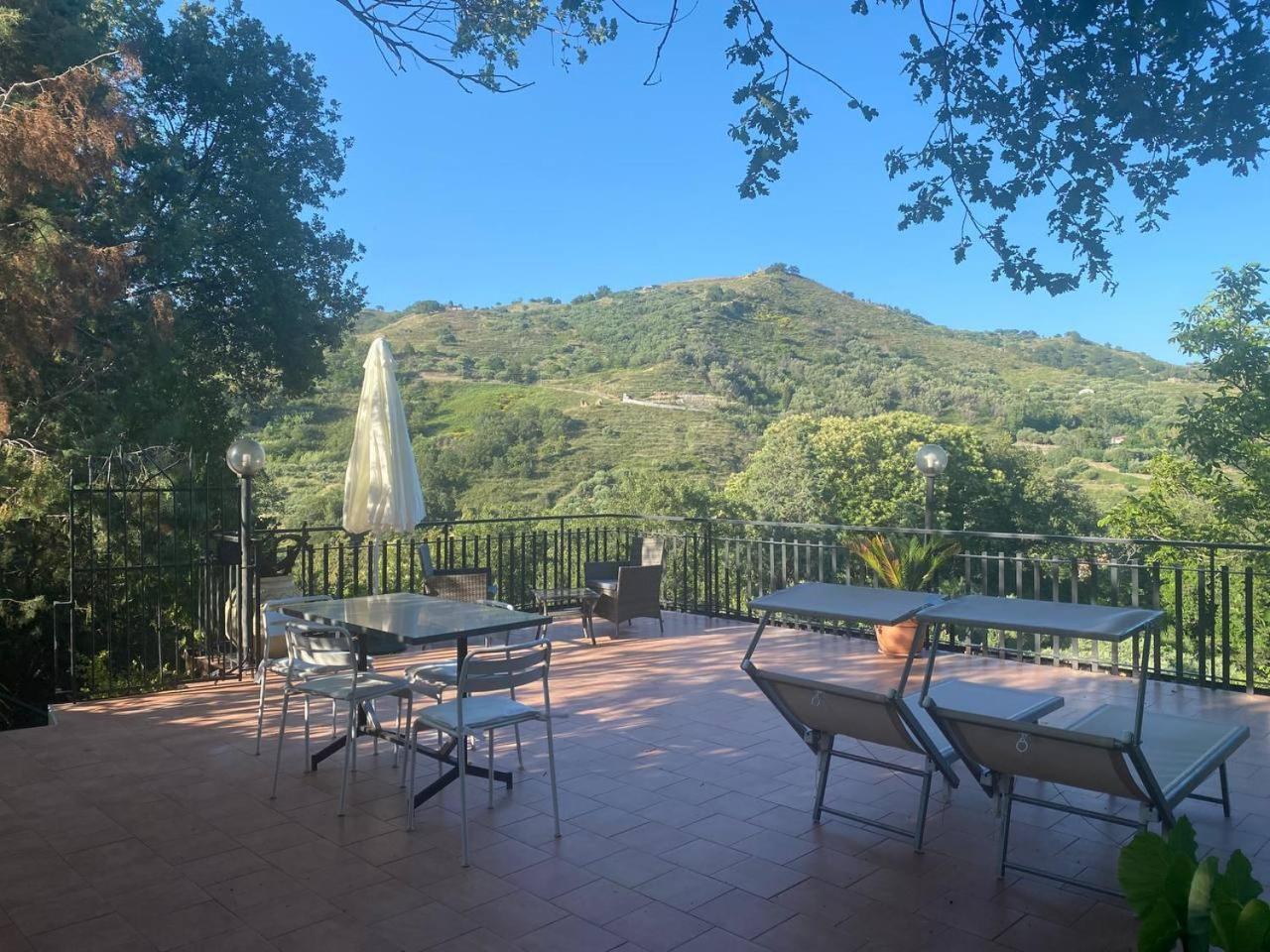 Agriturismo Etna-Mare Piedimonte Etneo Esterno foto