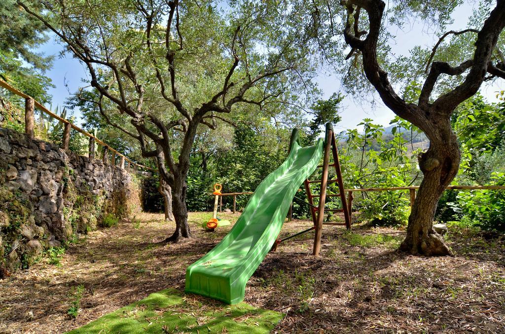 Agriturismo Etna-Mare Piedimonte Etneo Esterno foto