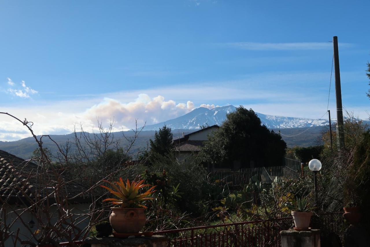 Agriturismo Etna-Mare Piedimonte Etneo Esterno foto